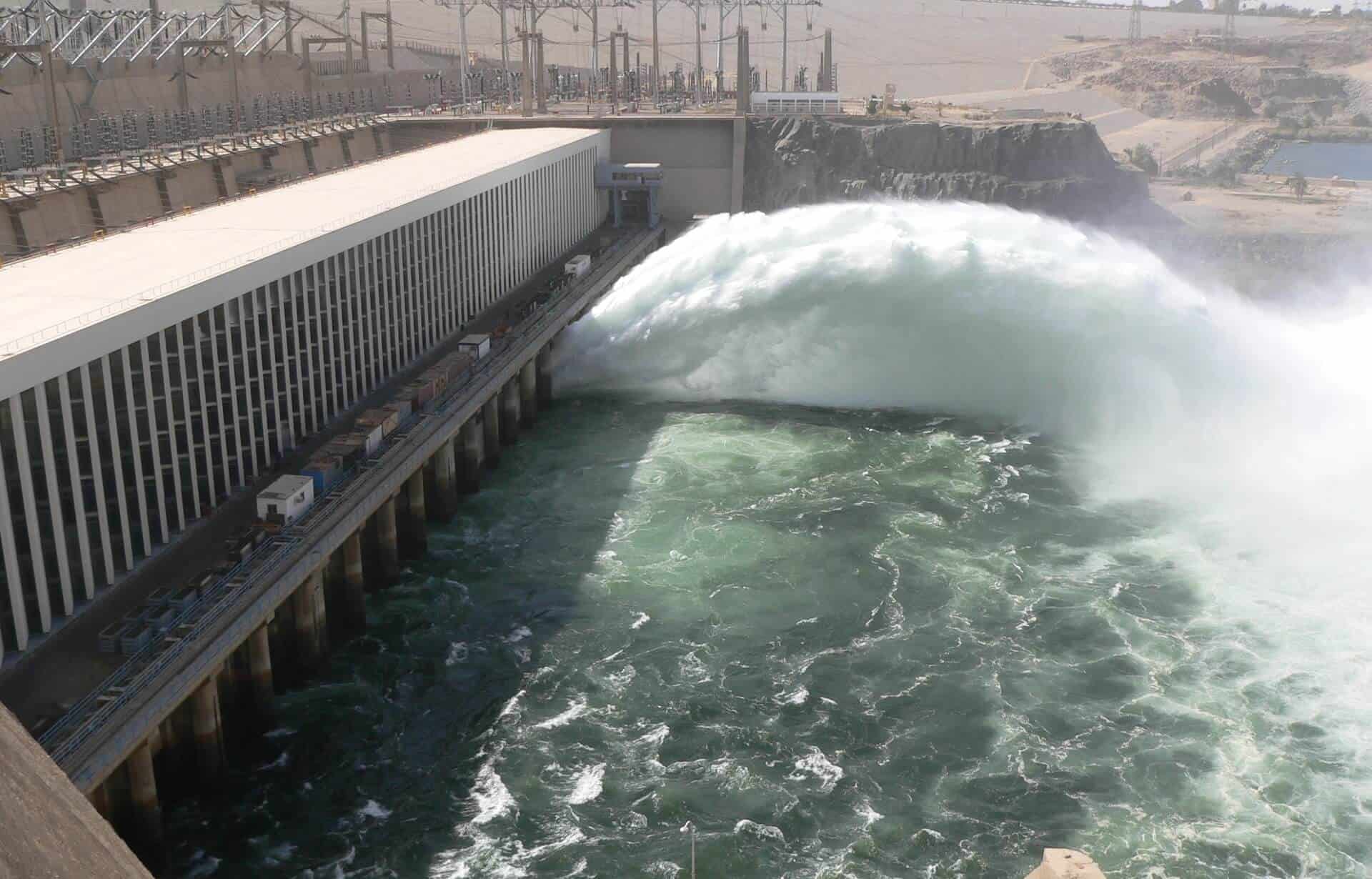 High Dam EGYPT KEY TOURS High Dam EGYPT KEY TOURS