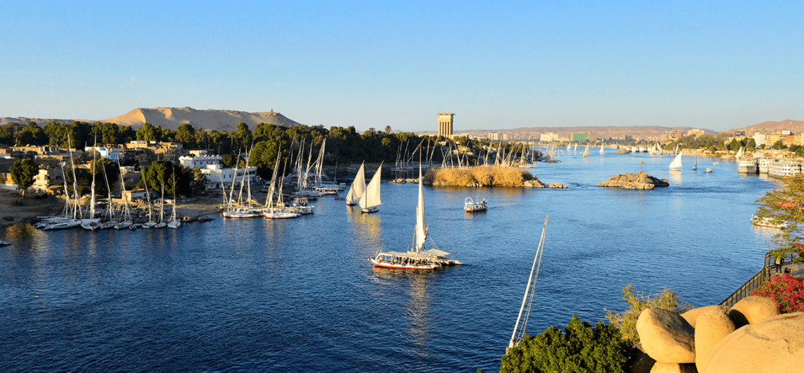 Nile Cruises and Egyptian Adventures: Dive into Egypt Vacation Packages!